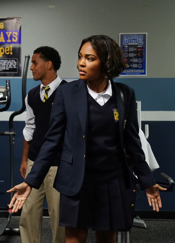 Powerless - Black Lightning Season 3 Episode 2