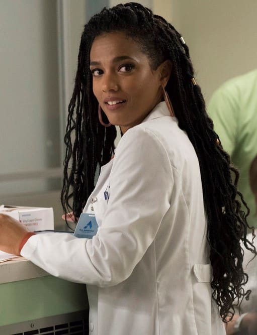 Helen Helps - Tall - New Amsterdam Season 2 Episode 6