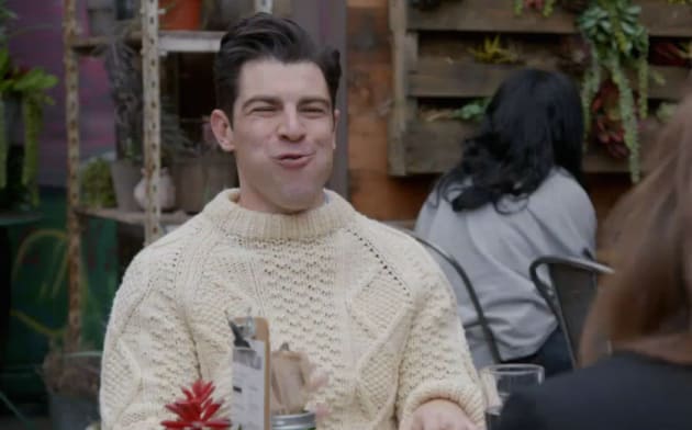 Schmidt's Mom's Visit - New Girl