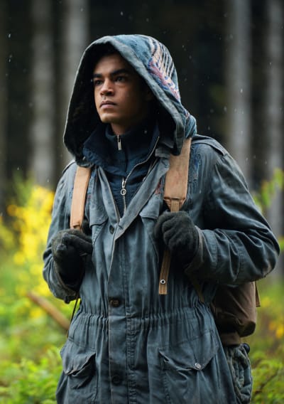 His Dark Materials Season Premiere Review Hide and Seek TV Fanatic
