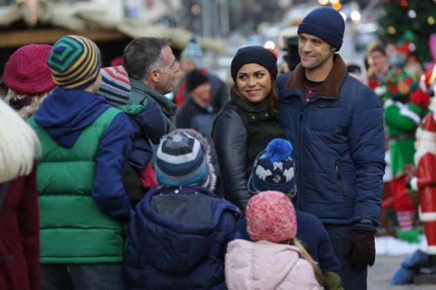 Dawsey for the holidays - Chicago Fire Season 3 Episode 10