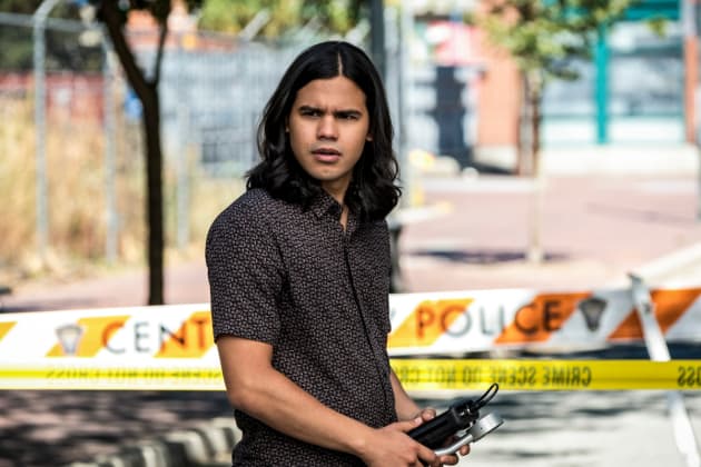 The Flash Season 5 Episode 20 Review Gone Rogue TV Fanatic