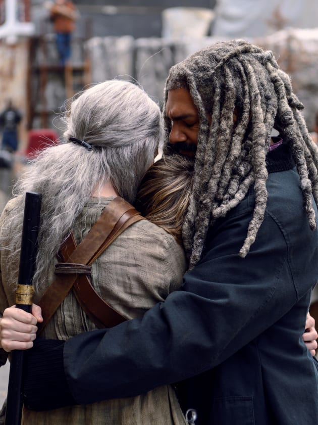 Reunited - The Walking Dead Season 9 Episode 15 - TV Fanatic