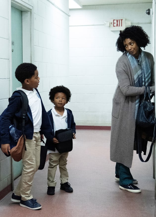 Angela's Kids - Tall - Pearson Season 1 Episode 3
