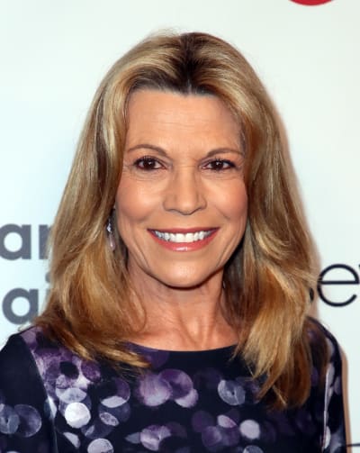 Vanna White attends the Women's Guild Cedars-Sinai annual luncheon at the Regent Beverly Wilshire Hotel 