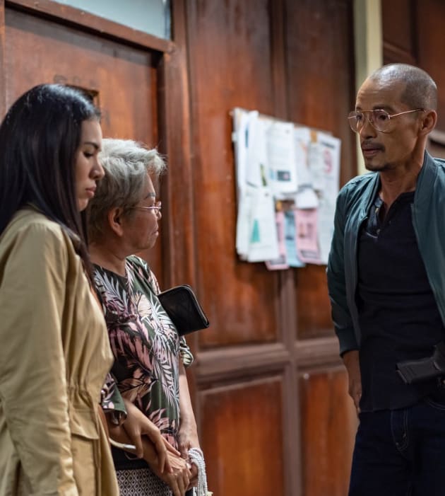 Almost Paradise Season 1 Episode 5 Review: Unbecalming - TV Fanatic