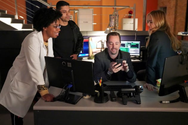 International Chat - NCIS Season 17 Episode 11