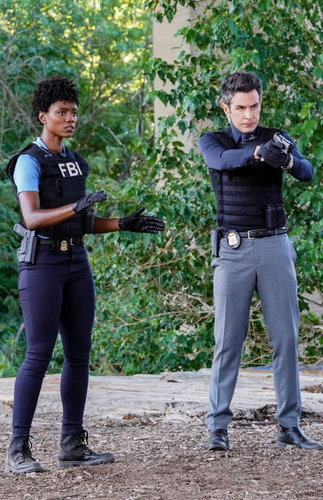 Seeking Outside Help - FBI Season 5 Episode 5