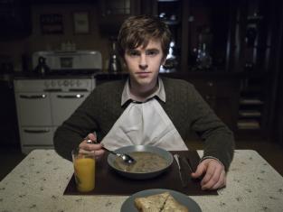 Norman Bates - Bates Motel - TV Fanatic