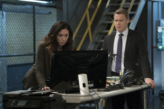 Ressler and Samar watch SNL - The Blacklist Season 4 Episode 14