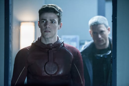 who plays savitar in the flash