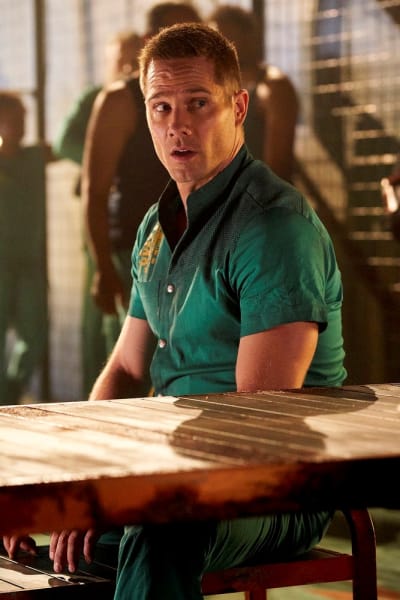 In the Loony Bin - Killjoys Season 5 Episode 4