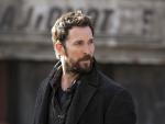 Fighting His Mortal Enemy - Falling Skies