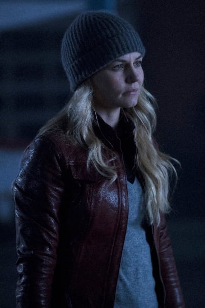 Once Upon A Time Season Finale Review Emma S Final Battle Tv