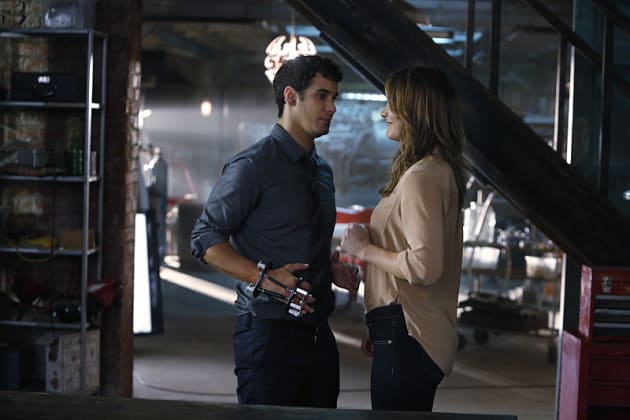 Scorpion season 1 online episode 1