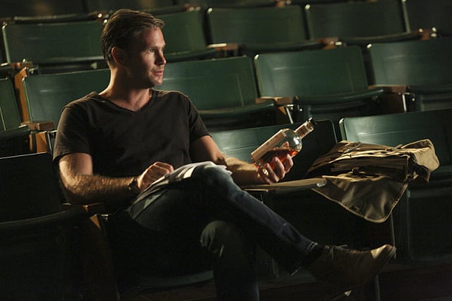 A Drink in Class? - The Vampire Diaries Season 6 Episode 5
