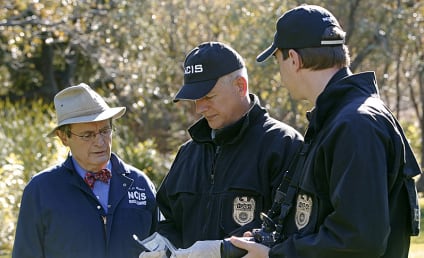 NCIS Showrunner Scoop: Moving on from Ziva, Wrapping Up Parsa & More