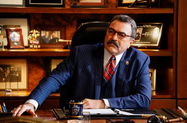 Frank Has a Disagreement - Blue Bloods Season 9 Episode 1