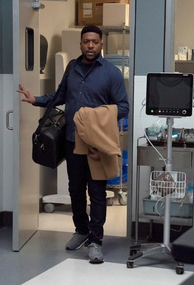 Last Day - Tall - New Amsterdam Season 2 Episode 17