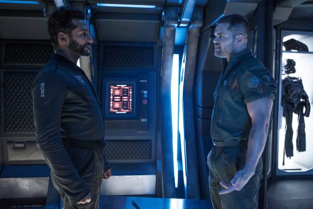 Amos and Alex Bicker - The Expanse Season 2 Episode 6