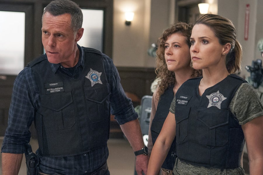 Chicago pd season 3 episode 23 free on sale online