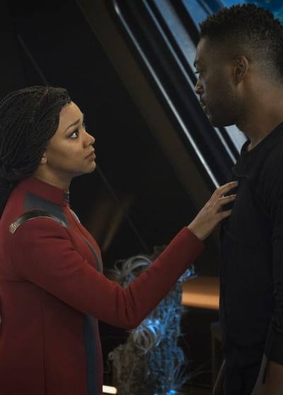 Reaching Out - Star Trek: Discovery Season 4 Episode 2