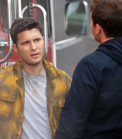 Brothers from Another - Tall - 9-1-1: Lone Star Season 2 Episode 3