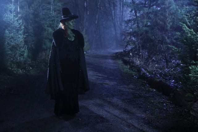 Who's There? - Once Upon a Time Season 6 Episode 18
