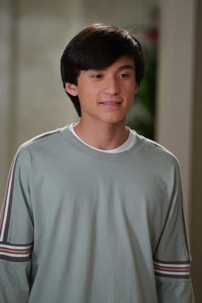 FOB- Emery Huang - Fresh Off the Boat Season 6 Episode 2
