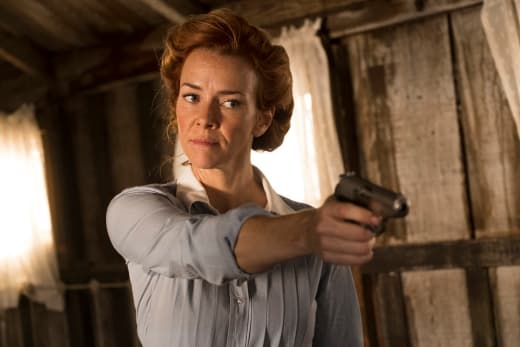 Emma Get Your Gun - Timeless Season 2 Episode 1