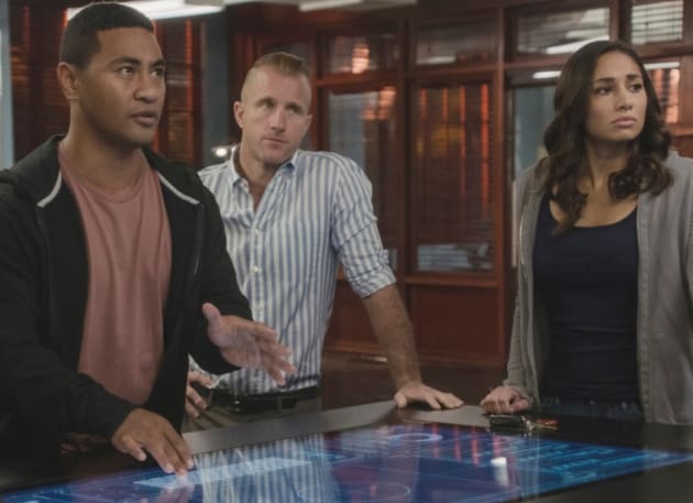 Tracking Steve - Hawaii Five-0 Season 10 Episode 7