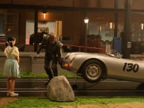 Fun-Size Car - Doom Patrol