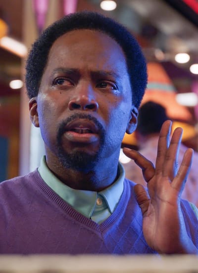 Still Oblivious - Claws Season 3 Episode 7