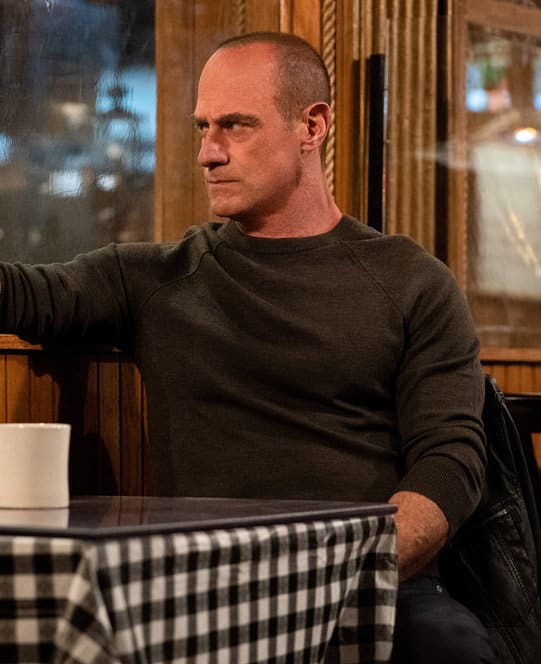 Law And Order Svu Season 22 Episode 13 Crossover - Law And Order Svu Recap Season 22 Episode 13 Tvline : The story seems to be a version of an incident in new york the cast of law & order: