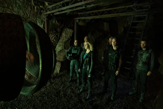 The Jump Team In Sanctum - The 100 Season 7 Episode 4