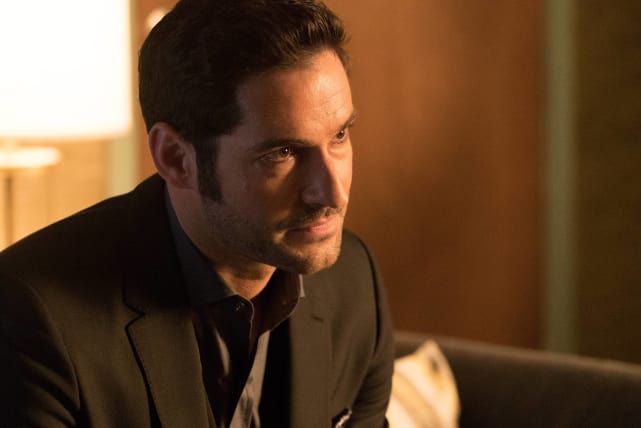 Time for Therapy - Lucifer Season 2 Episode 1