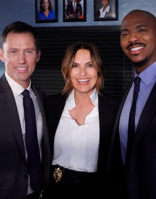 Law & Order Crossover Premiere Review Gimme Shelter TV Fanatic