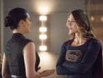 Supergirl Questions Lena - Supergirl Season 2 Episode 15