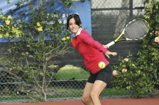 Jules Plays Tennis
