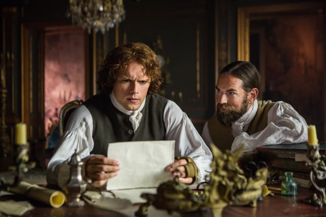 Reading letters outlander