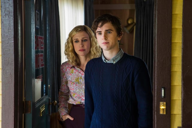 Bates Motel - A Death In The Family