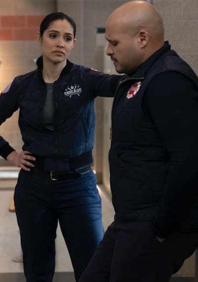 Chicago Fire Season 8 Episode 19 Review Light Things Up Tv Fanatic