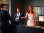 Donna Resigns - Suits Season 5 Episode 1