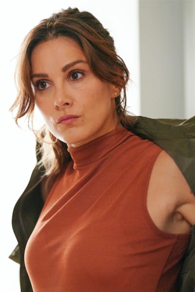 Carina jacket - Station 19 Season 4 Episode 4