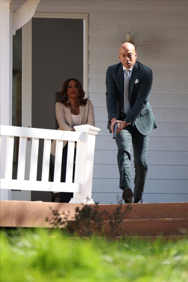 The Rookie Season 5 Episode 21 Spoilers Crossover with Feds as Lucy Goes Undercover TV Fanatic