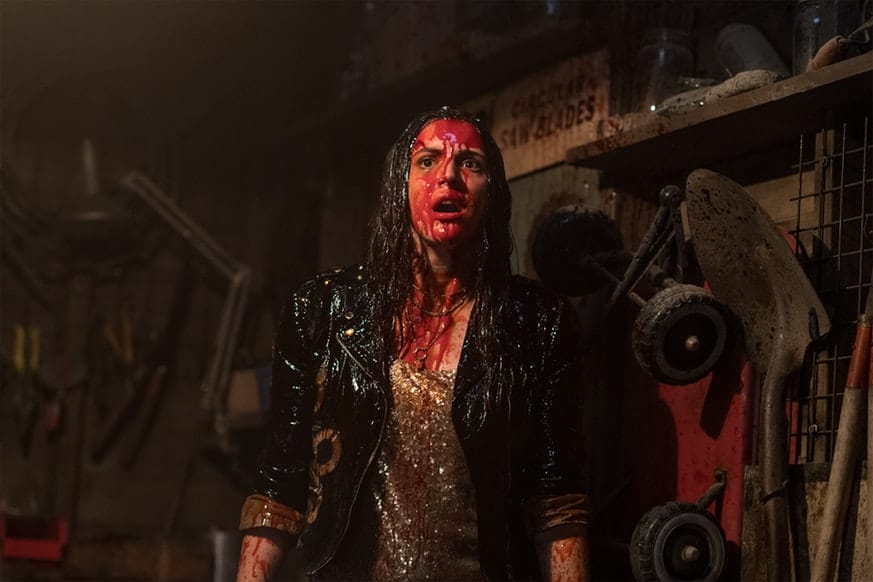 New Blood-Soaked Images from Ash vs Evil Dead TV Series on Starz - 615 Film