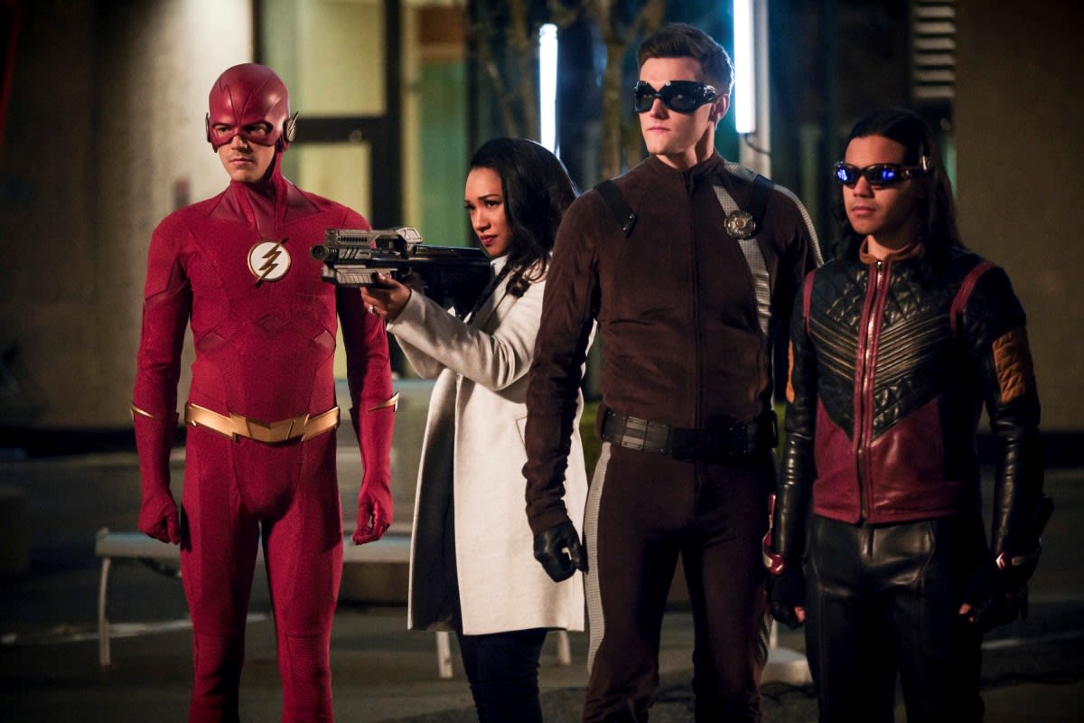 Flash 5x22 full on sale episode