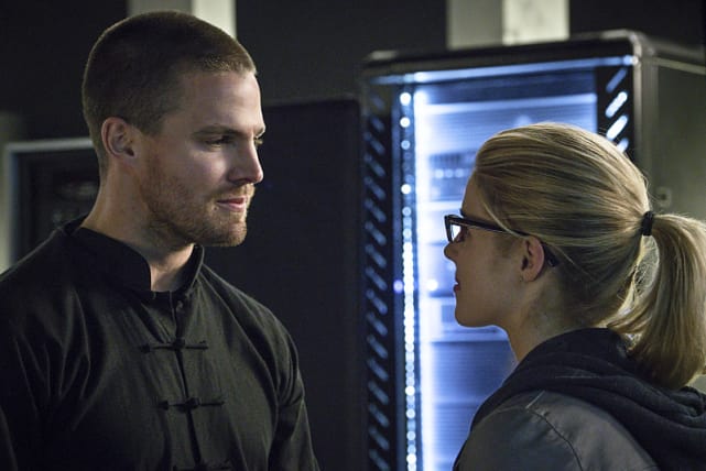 Arrow Season 3 Finale Photos Oliver And His Ladies Tv Fanatic 7360