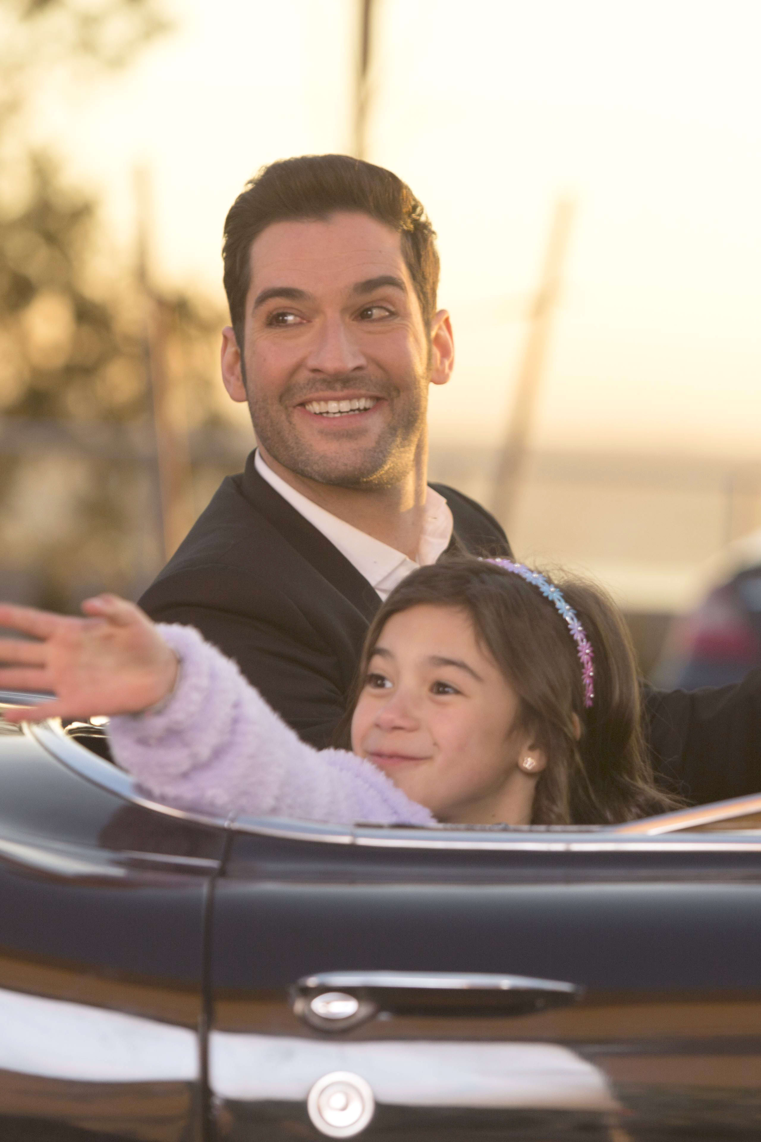 Watch lucifer season discount 2 episode 15