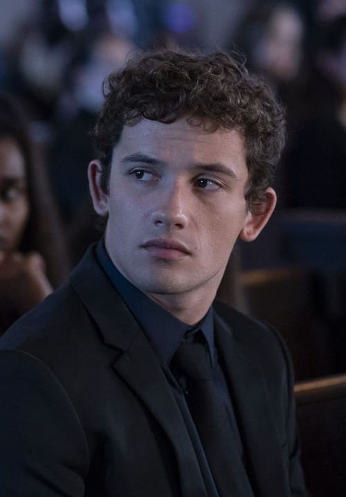 In Attendance - PLL: The Perfectionists Season 1 Episode 2